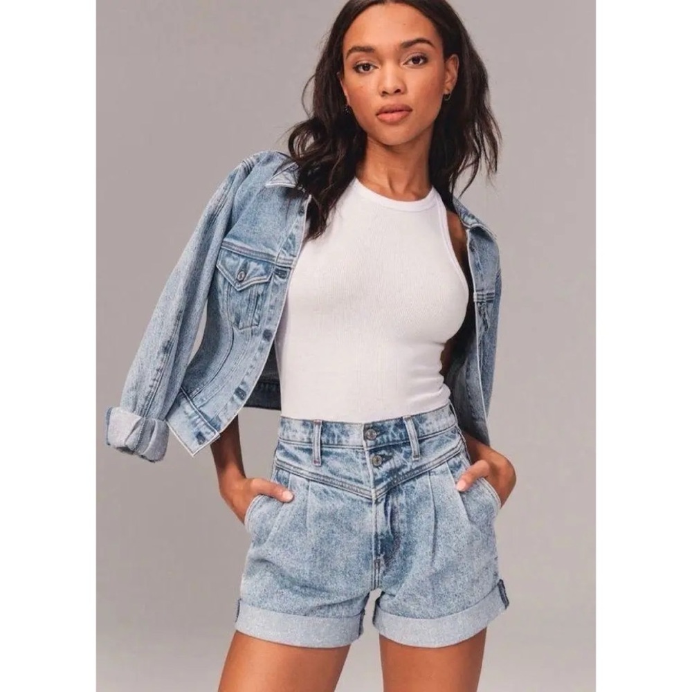 NEW Abercrombie & Fitch Light Blue Denim High Waist Shorts